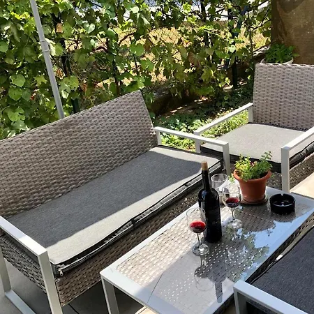 With A Parking Space Podstrana, Split - 17864 דירה